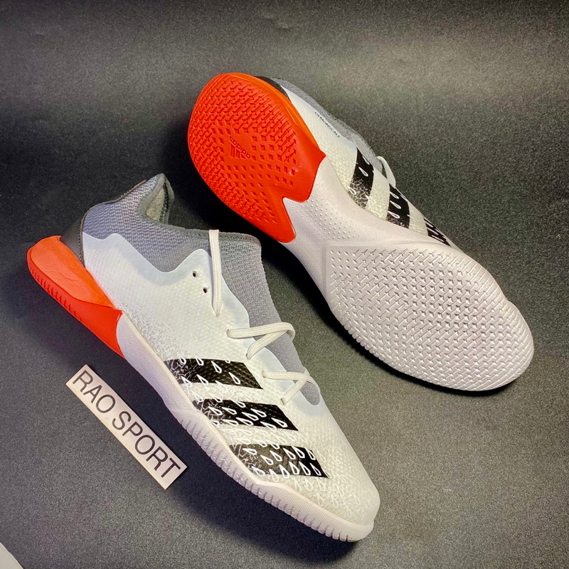 Sepatu Futsal Adidas Predator Freak .3 Low White Grey Red