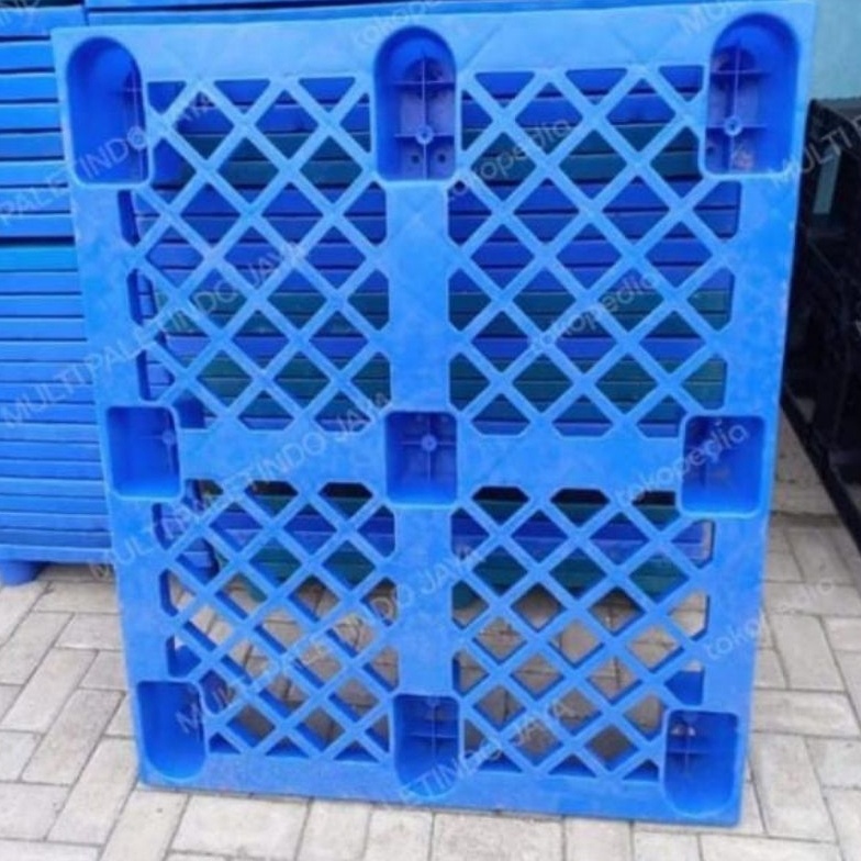 

KODE Q5K6 PALET PLASTIK BERKUALITAS UKURAN 12814