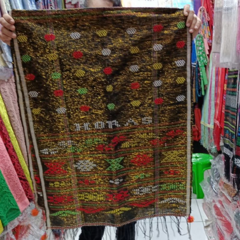 ulos ragihotang jumbo hitam Panonga Batak Toba adat toba