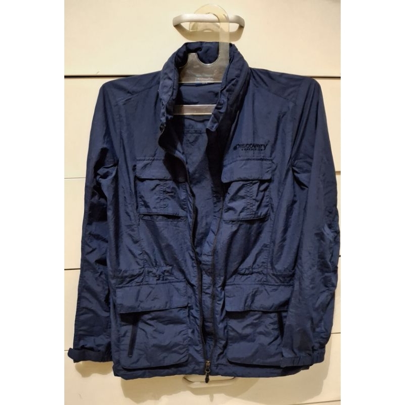 Thrifying outdoor windbreaker Discovery expedition
