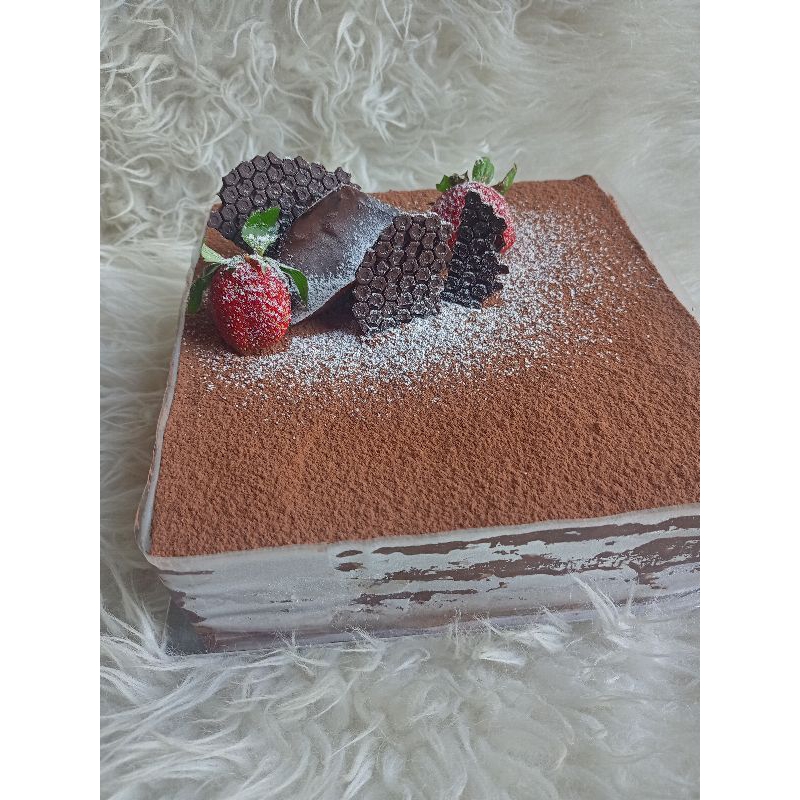 

(only instant, JADETABEK) Chocolate Truffle Cake by Chocolate Colony