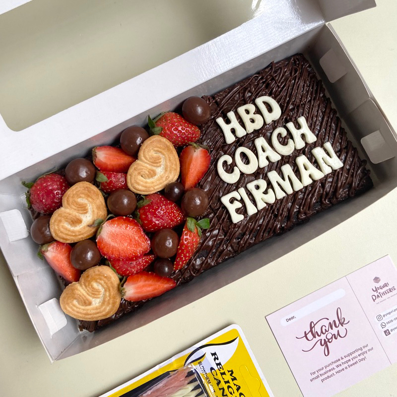 

Brownies Custom | Choco Berry Small 20x10