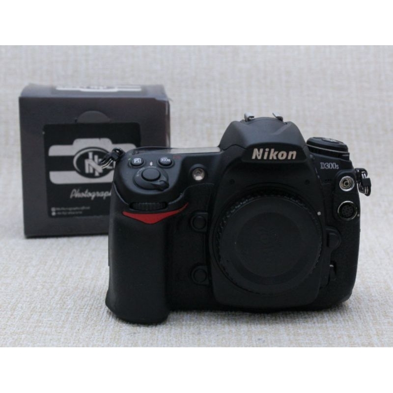 DSLR Nikon D300s