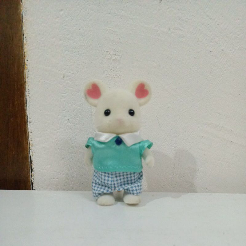 preloved figur sylvanian tikus putih