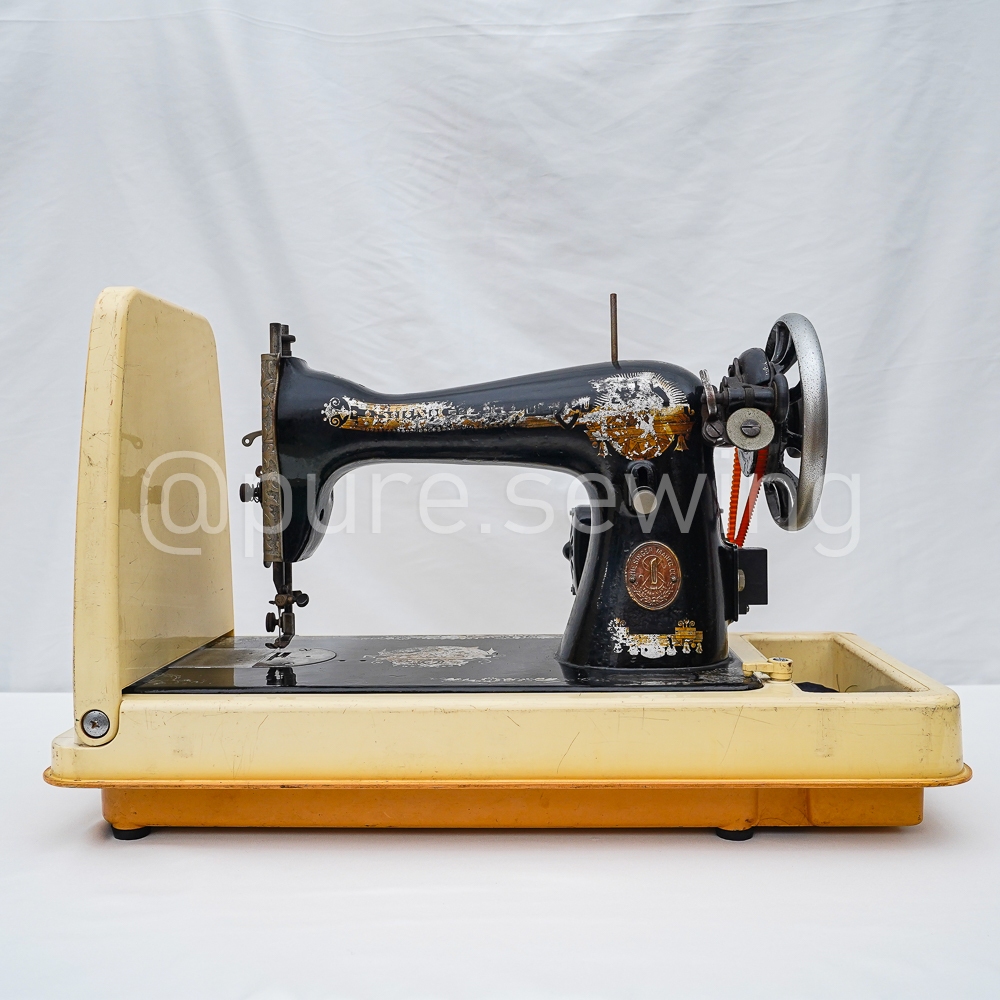 (SECOND) Mesin Jahit Tradisional JA1 Merk Singer Seri Y6105574