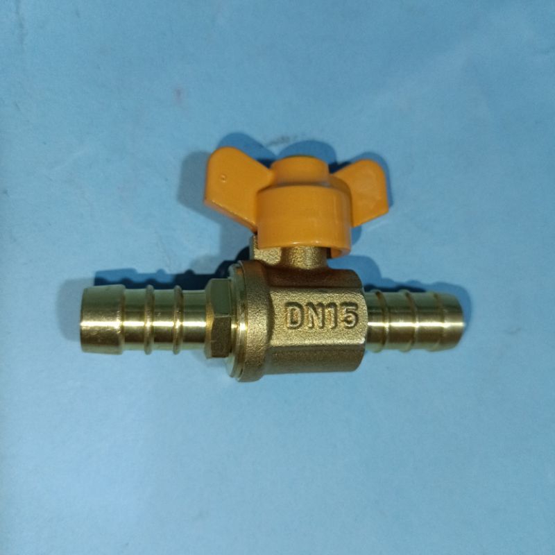 Sambungan selang gas elpiji dengan stop kran