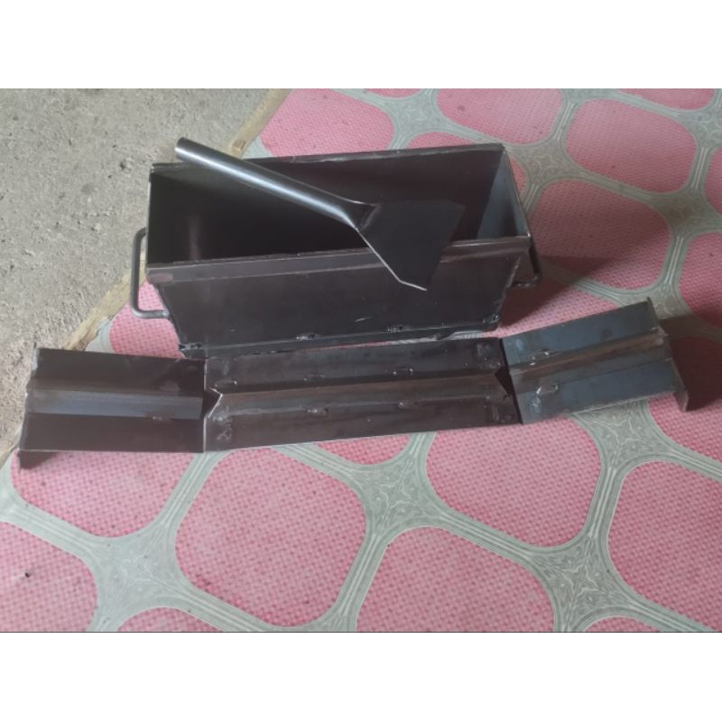 cetakan batako engsel free penumbuk ukuran 25x15x7 tebal 3ml