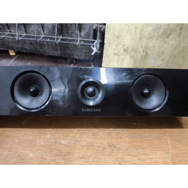 speaker center samsung HT F453HK