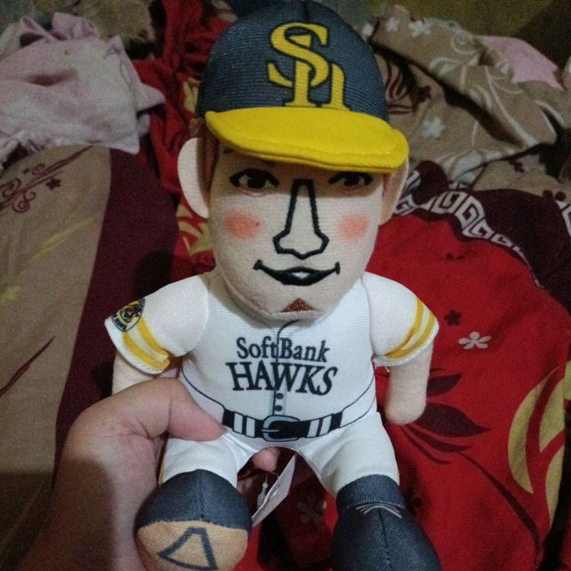 boneka softbank hawks