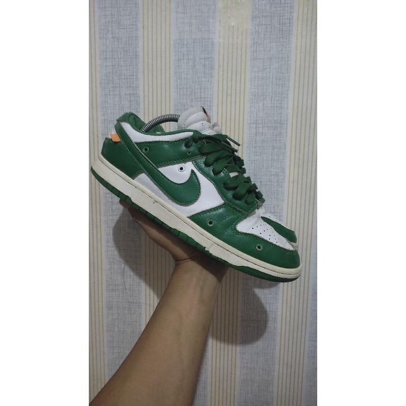 Sb Dunk green X Off white