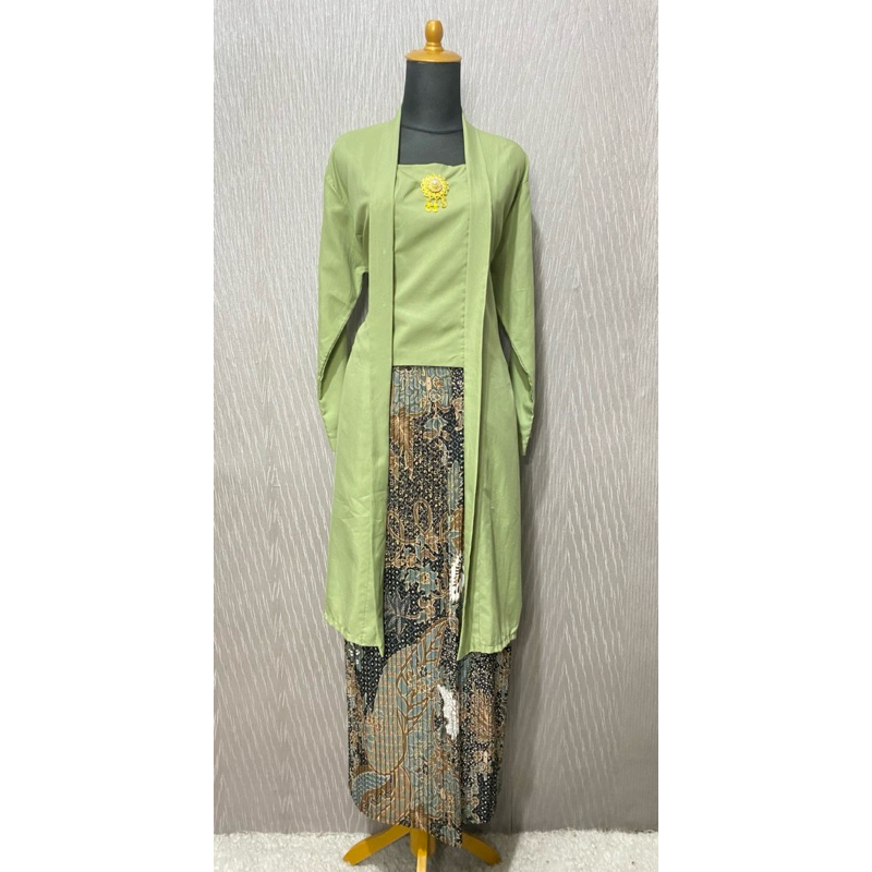 Zahrah Gallery - Onset Kebaya Tunik Kutubaru Modern dan Rok Plisket/Set Tunik Kubaru dan Rok Plisket