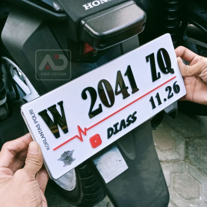 Plat nomor custom / plat nomor motor / plat nomor akrilik / plat nomor variasi