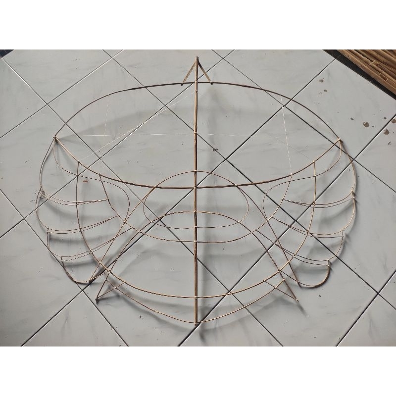 Kerangka Layangan Emphed sayap mentah 110cm (sayap jadi 100cm tinggi 88cm)