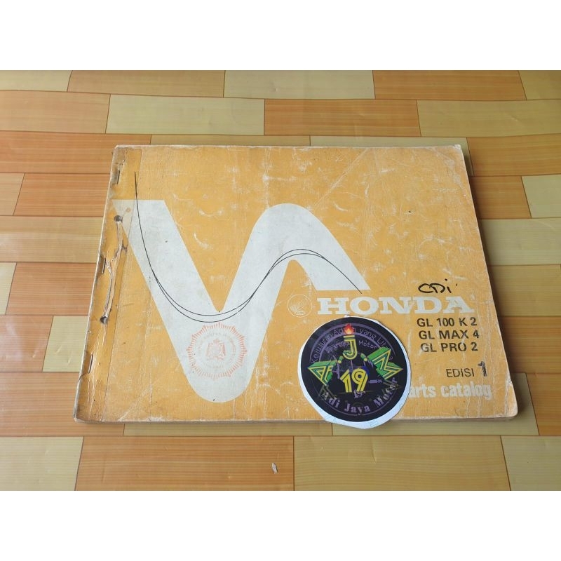 Buku Part Catalog Katalog Copian Honda GL100 GL 100