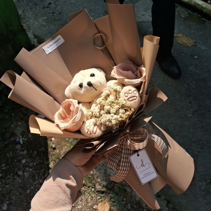 BOUQOUET/buket boneka mix bunga edelweis mawar