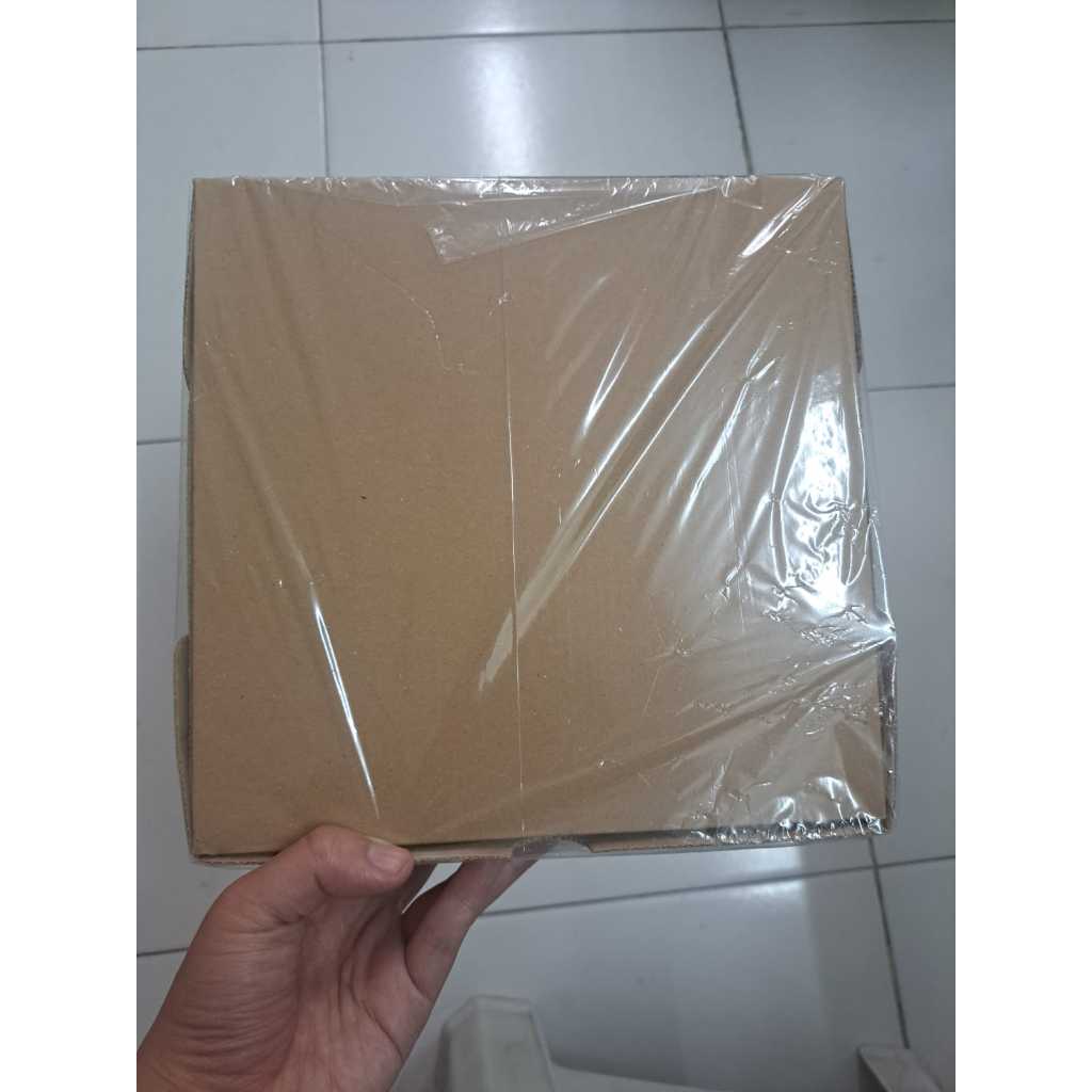 Dus Nasi Cokelat Polos 22x22