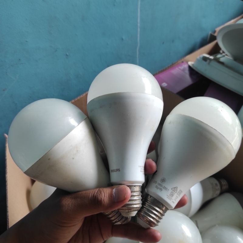 PHILIPS LED 19 WATT - OFF/MATI (TANPA KARDUS)