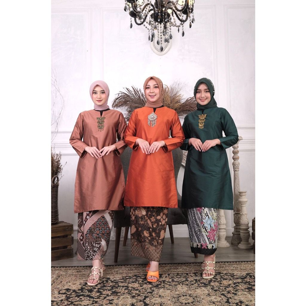 KEBAYA MODERN / BAJU KURUNG MELAYU WANITA / SET BAJU KURUNG / BAJU KEBAYA KURUNG / BAJU KURUNG MALAY