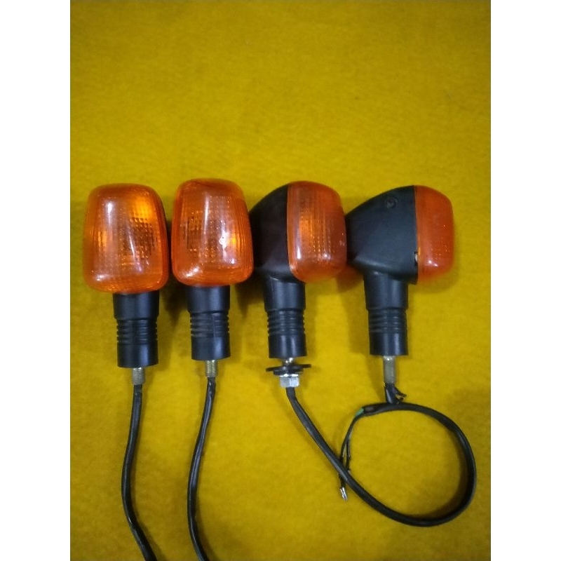 Lampu sein sen satu set Suzuki thunder 125 ORI copotan