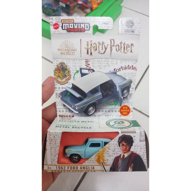 Matchbox Harry potter Ford Anglia moving parts dan reguler