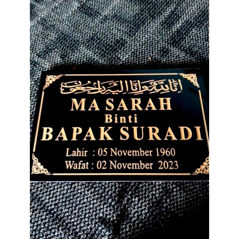 nama nisan kuburan ukuran 20x30 lempengan