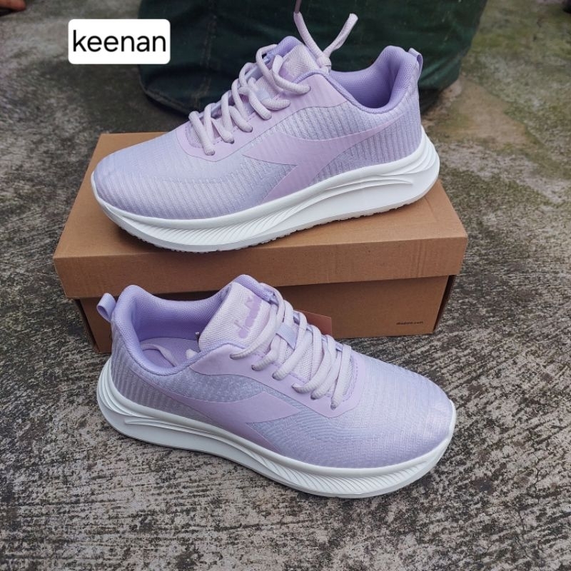 Sepatu wanita diadora original KEENAN
