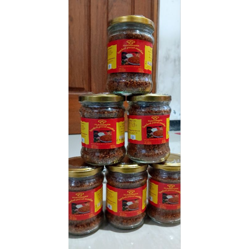 

Sambal Pecel Madiun 'Klangenan' enak pedas alami cabai asli dan bahan pilihan lainnya dalam kapan 150gr