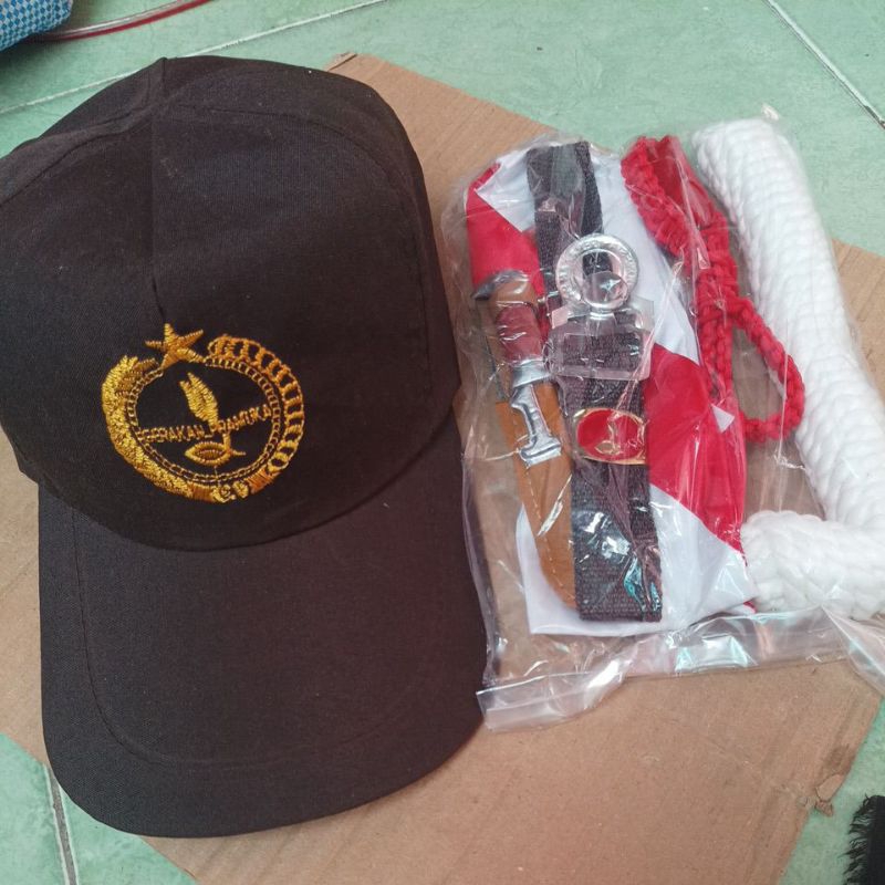 paket lengkap atribut pramuka anak sd putri+topi