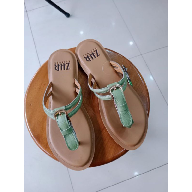 sandal kulit zhr