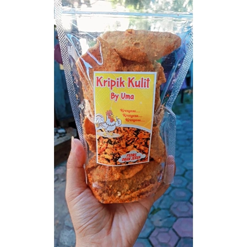 

Keripik Kulit Ayam Crispy Pedas Daun Jeruk 100gr