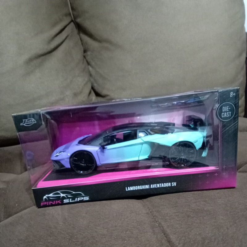 lamborghini aventador sv jada diecast pink slips skala 24