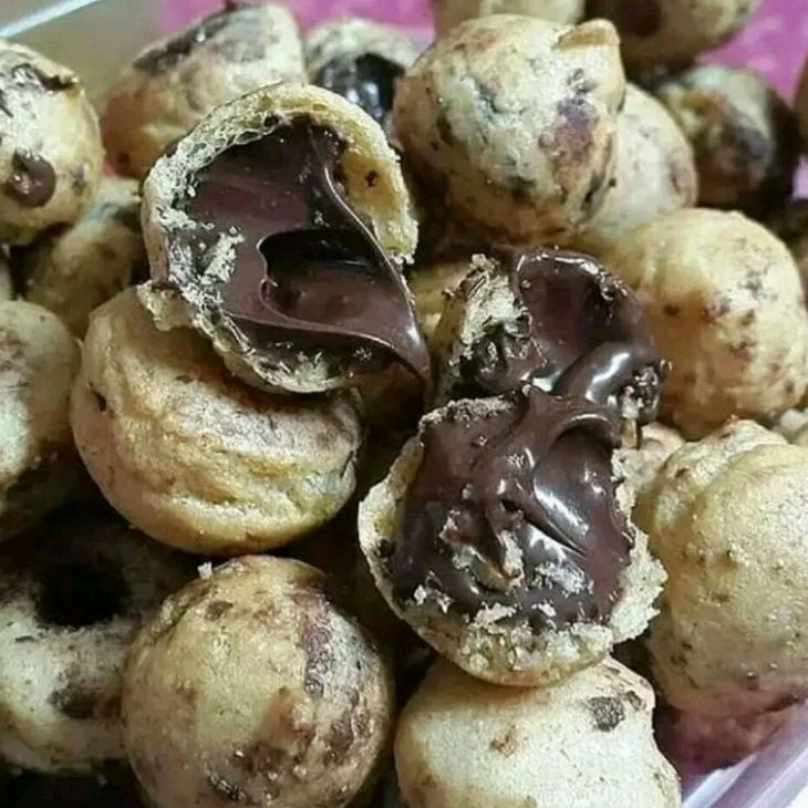 

MURAH KUE SOES COKELAT 250 GRAM / KUE SOES / KUE SOES KERING ISI COKELAT / KUE SOES KERING