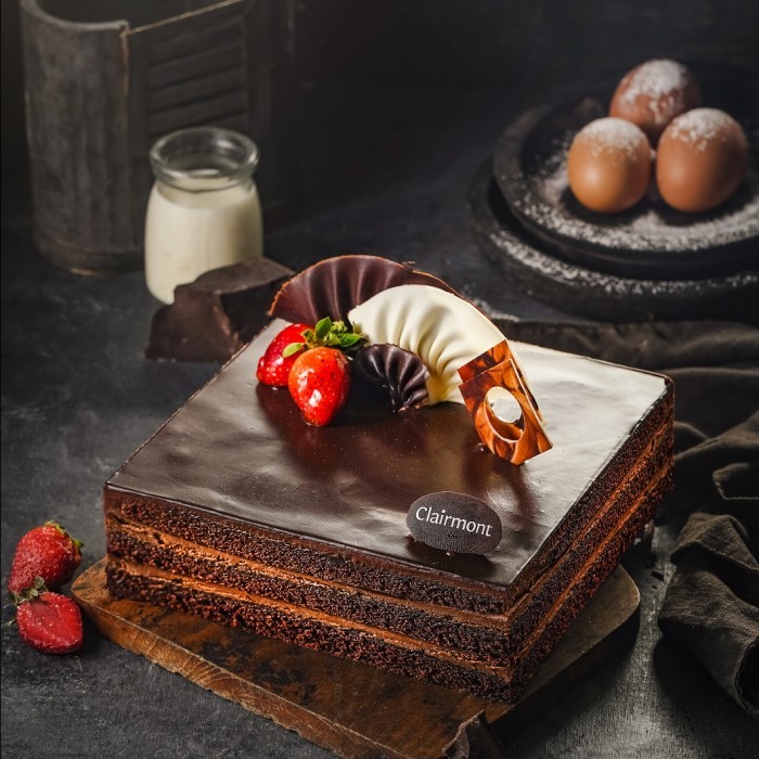 

Clairmont American Chocolate Cake