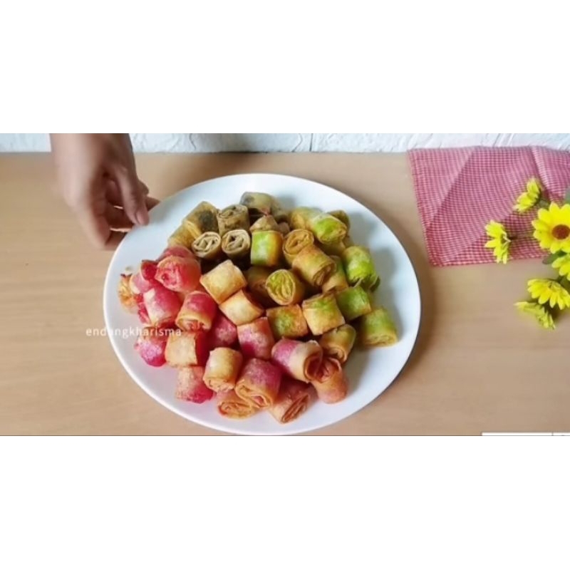 

lumpia Kering varian rasa 40gr