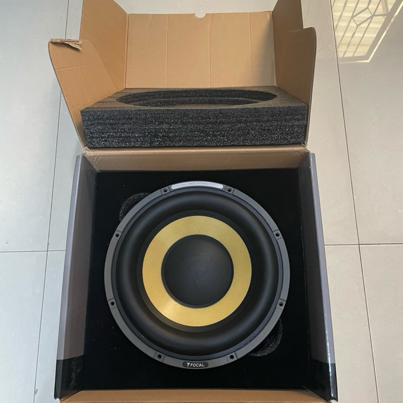 Subwoofer 10 inch Focal K2 Power E 25 KX  Second istimewa Jl Audio Crescendo Scanspeak Alpine Audiso