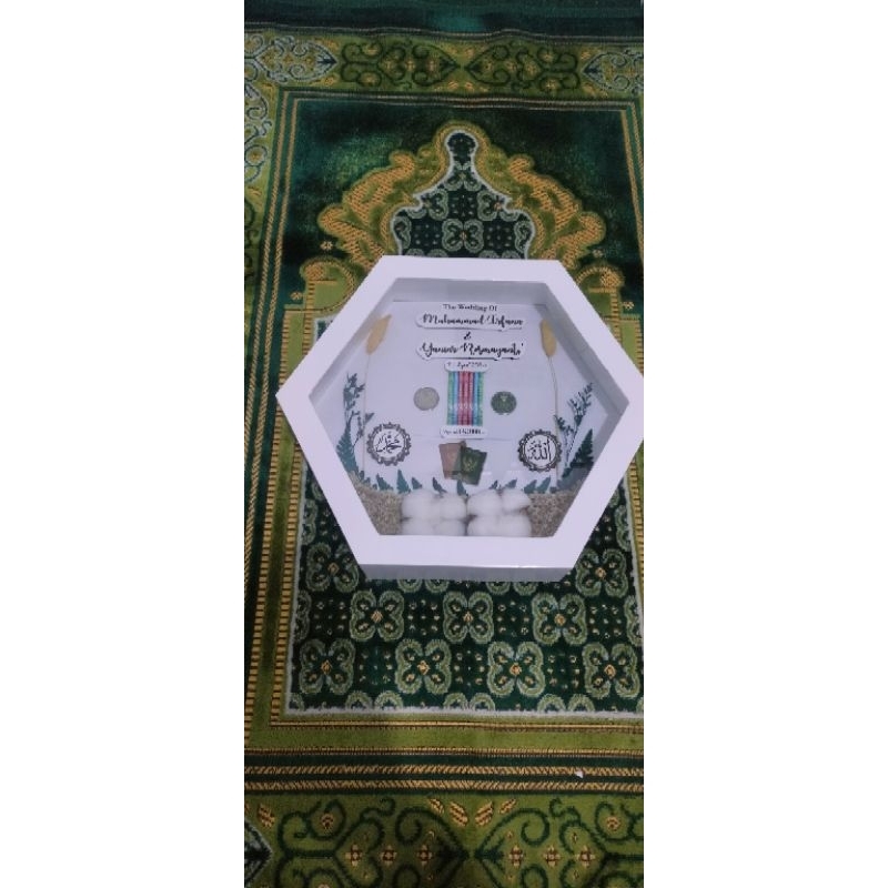 Mahar pernikahan frame box
