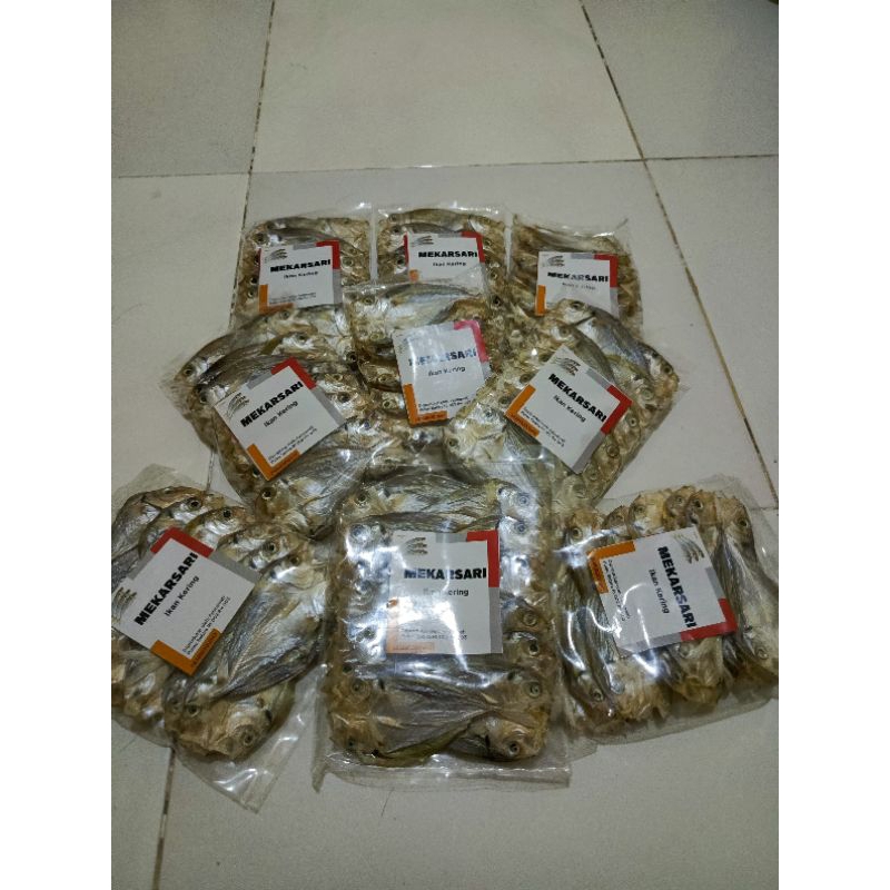 

Ikan selar asin belahan