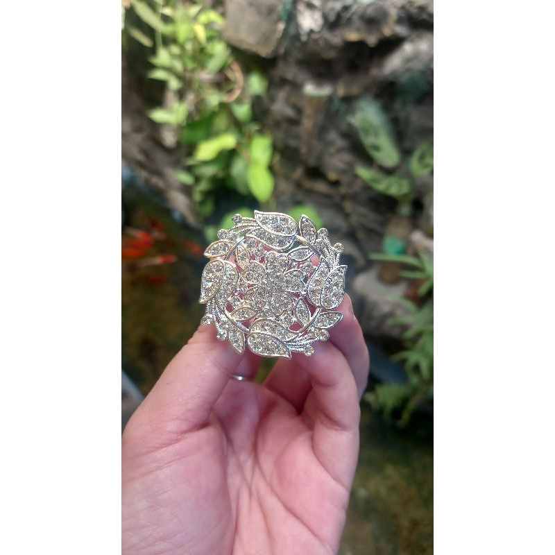 Aksesoris hijab Ring jilbab bros kolong bunga