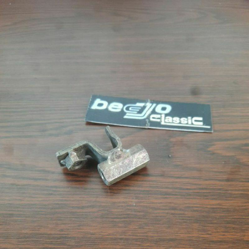 SAMBUNGAN NEPEL SELANG REM CABANG LUBANG 2 DUA 10mm kunci 12 UNIVERSAL MOBIL