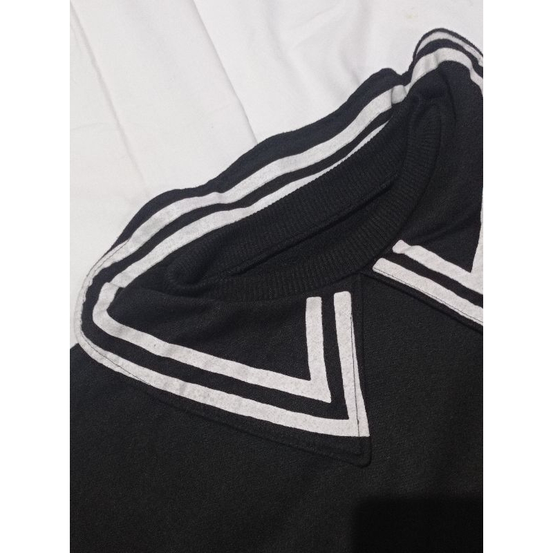 PRELOVED BLACK SEIFUKU SWEATER | SWEATER | SEIFUKU