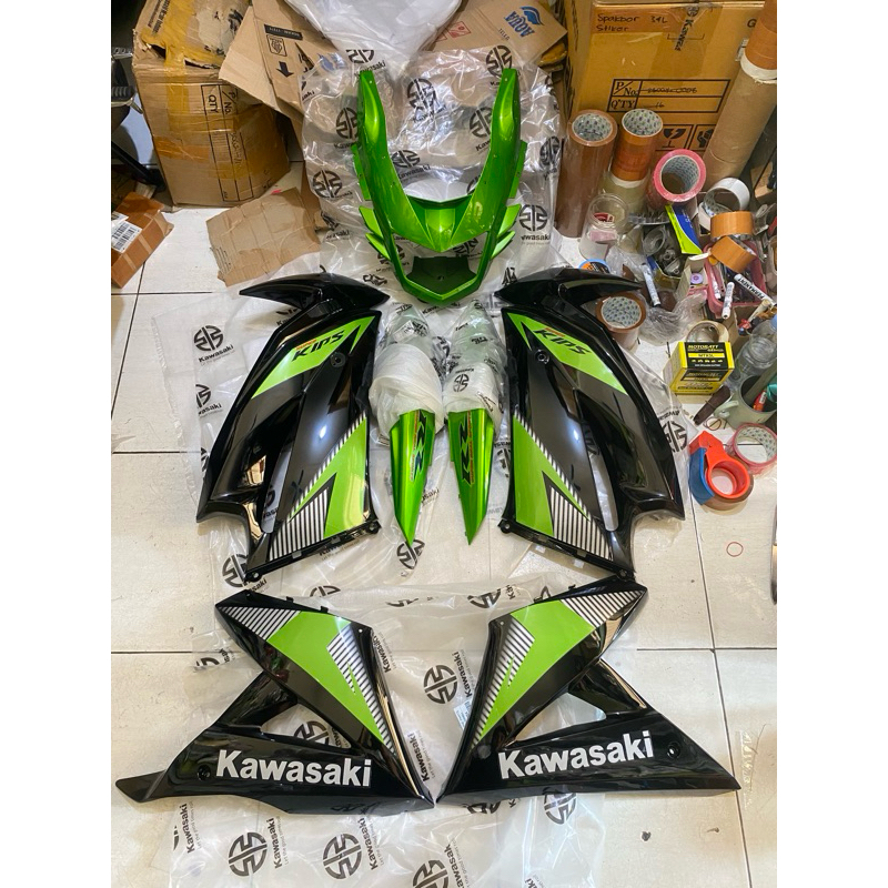 Sepaket Fairing set  body ninja rr new 2014 2015 hijau ijo baru
