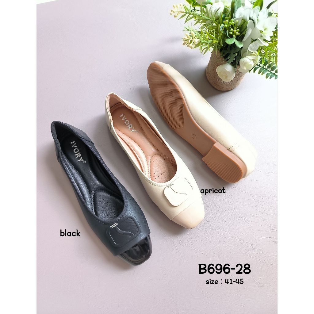 IVORY Sepatu Wanita Flatshoes Ukuran Besar 41 42 43 44 45 Jumbo B696-28