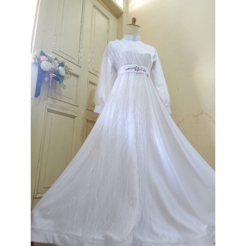 Gaun Akad Warna Putih Bersih / BW gamis  simpel nikahan wedding syari