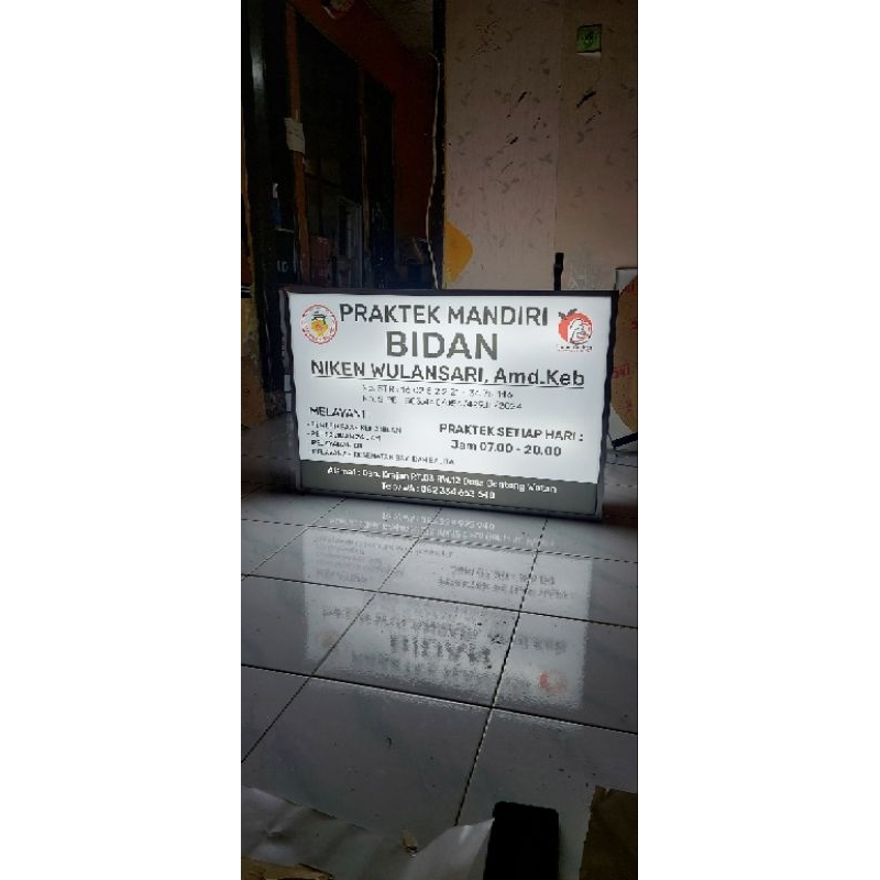 Neon box 80x50 2sisi Bidan, dokter, dokter gigi, kios, cafe, barbershop, dll.