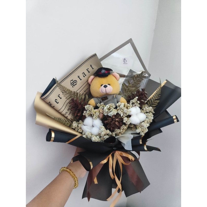 Buket boneka polisi, bisa custom boneka TNI, boneka profesi, pelantikan polisi, tni AD, AL, AU, tent