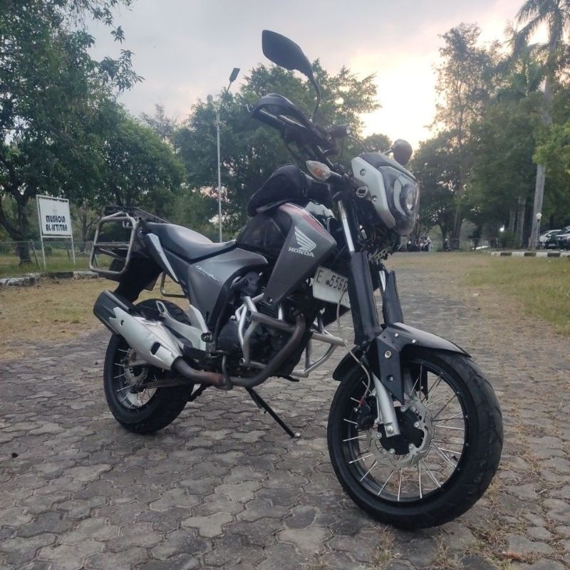 PROMO Velg rossi XR pnp new megapro/cb150r old