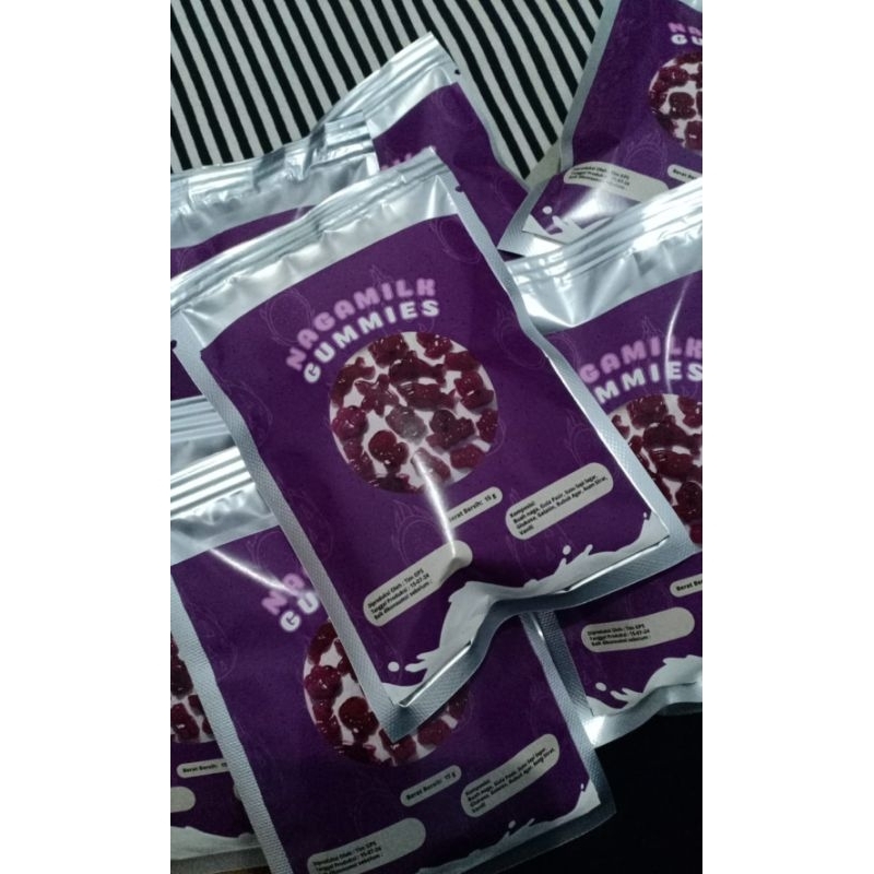 

permen gummy buah naga