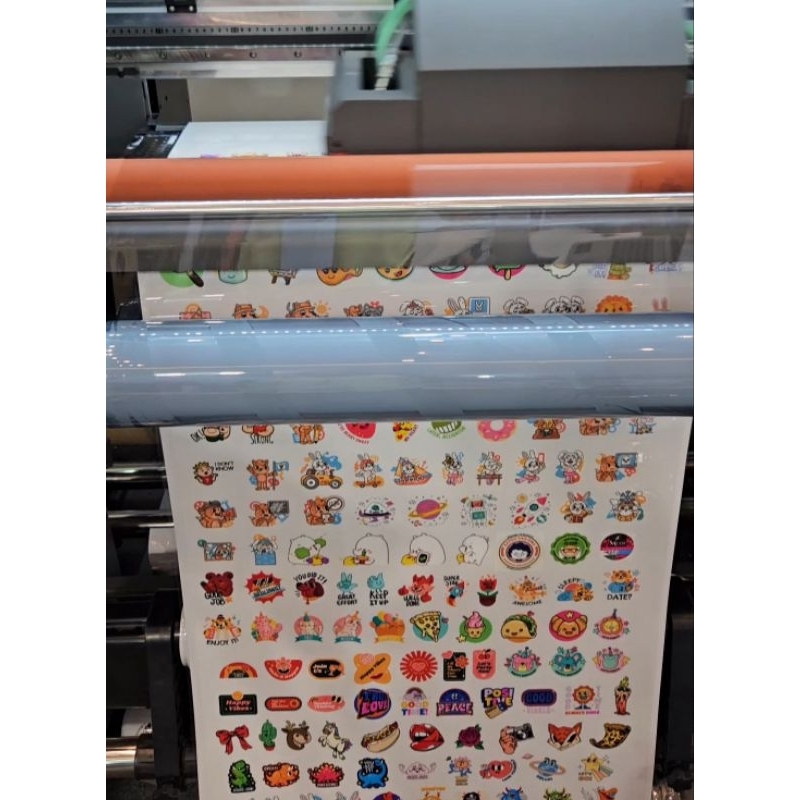 

Jasa Cetak Sticker DTF UV