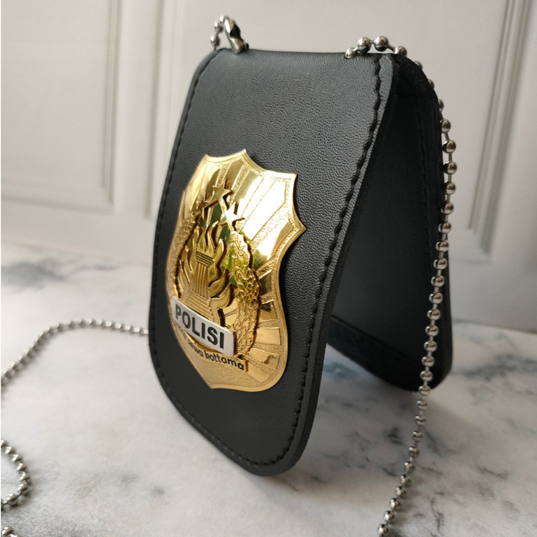 

Dompet Kalung Lencana Dompet KTA Id Card Kulit Terbaru