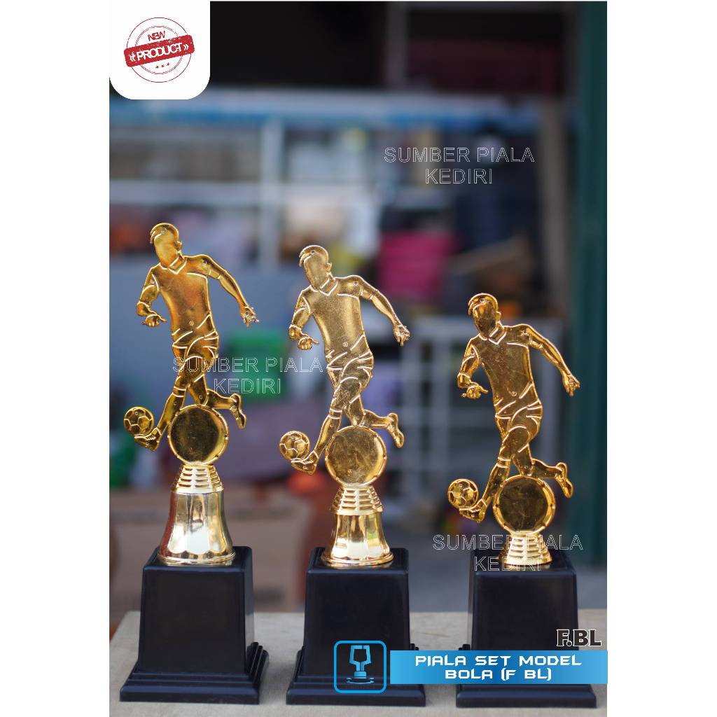 PIALA SEPAK BOLA SET/ PIALA BOLA JUARA 1-3